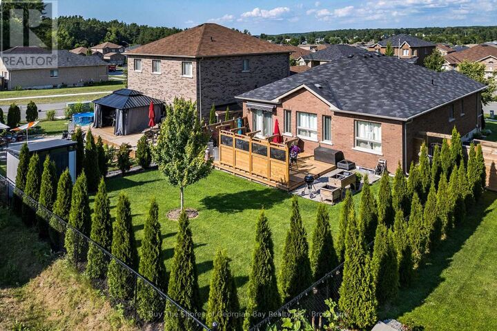 Property Photo: 33 Beausoleil Drive ON L9M 0V8