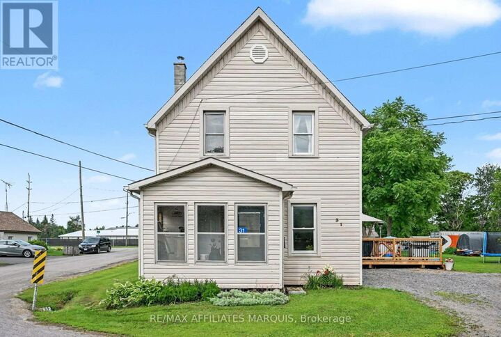 Property Photo: 31 Minto Avenue ON K7A 2X8