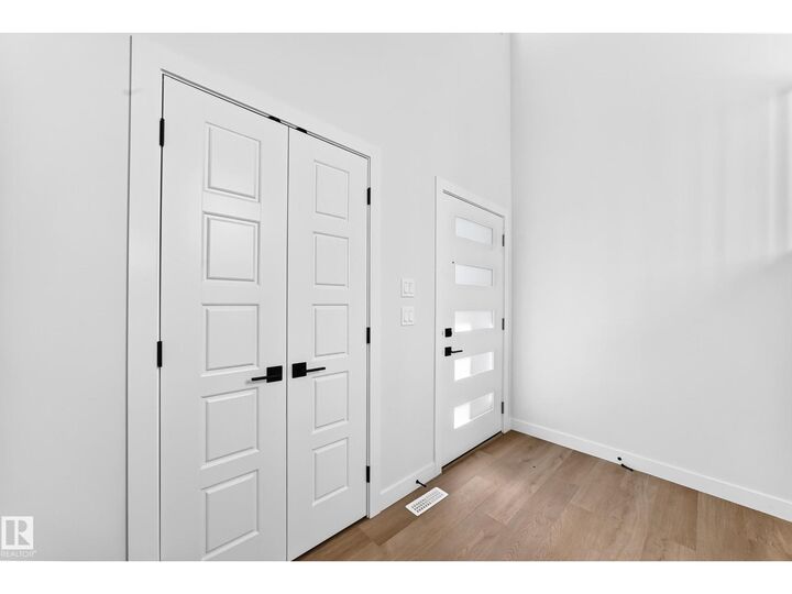 Property Photo: 104 Waverly Wy AB T8L 4H1