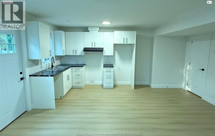 Property Photo:  450 Mill 2  ON N9C 2R6 