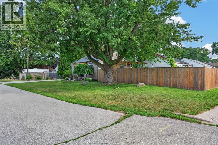 Property Photo:  1170 Strathmore Ave  ON N9C 3N5 