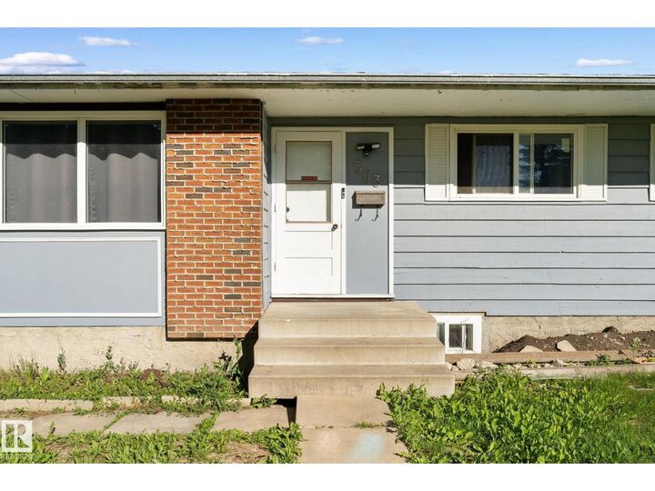 Property Photo:  363 Knottwood Rd NW  AB T6K 2G4 