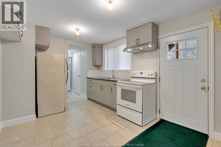 Property Photo:  881 Parent Avenue Basement  ON N9A 2C9 
