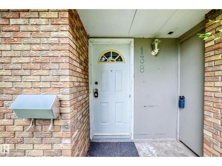 Property Photo:  138 Great Oa  AB T8A 0V8 