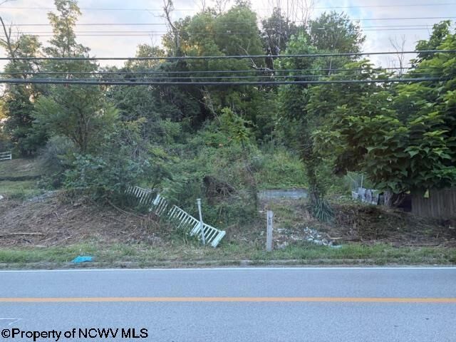 Property Photo: 1672 Milford Street WV 26301-5600