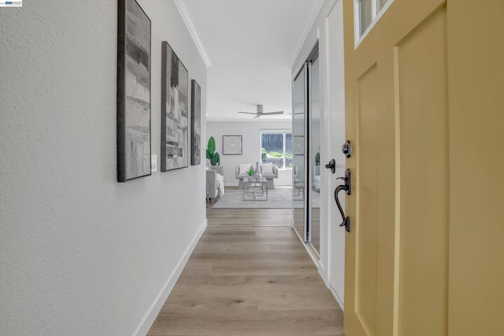 Property Photo: 465 Swan Dr CA 94551