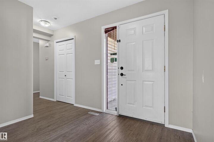 Property Photo: 1816 36 Avenue NW AB T6T 1S8