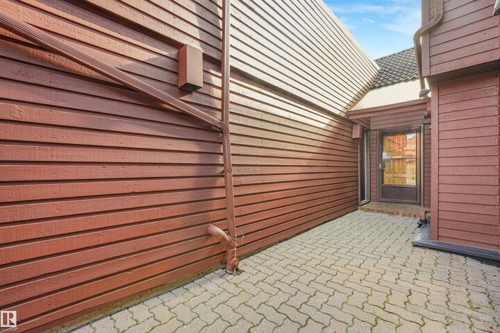 Property Photo: 500 Lessard Drive NW 18 AB T6M 1G1