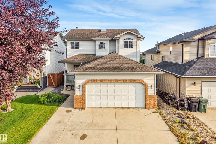 Property Photo: 74 Catalina Drive AB T8H 2B4