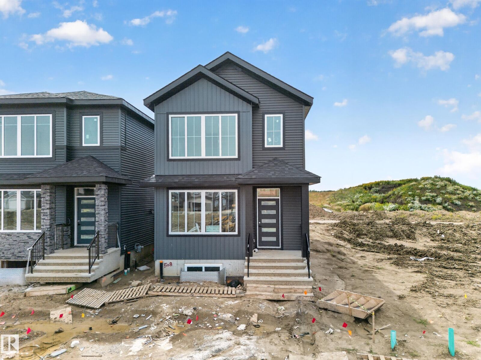 Property Photo: 508 Robinson Boulevard AB T9E 1P8
