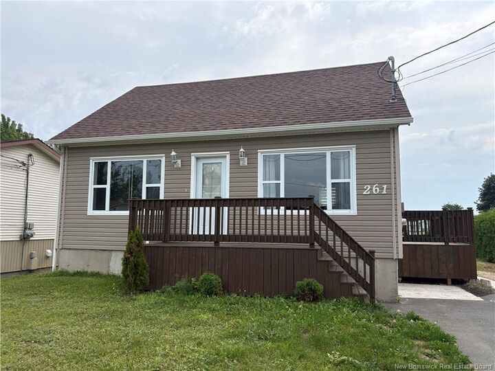 261 Marie Street — photo 1