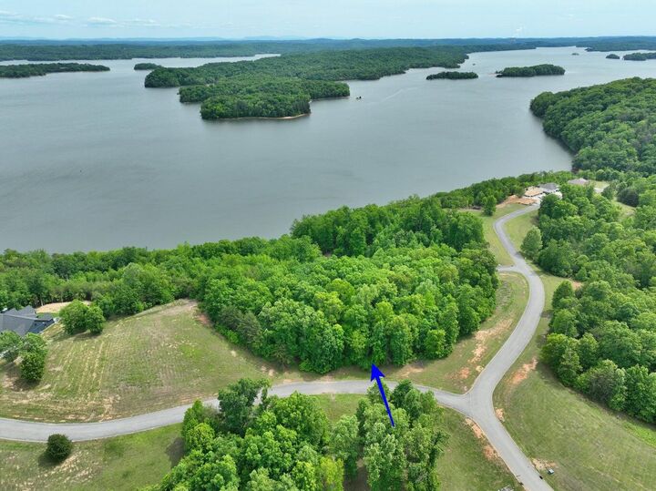 Property Photo: 450 Hidden Forest Trail TN 37381