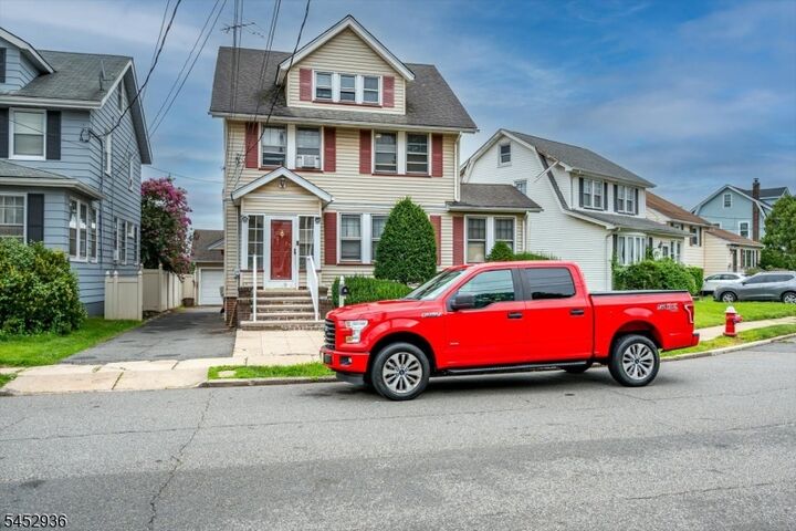 Property Photo: 1075 Overlook Ter NJ 07083