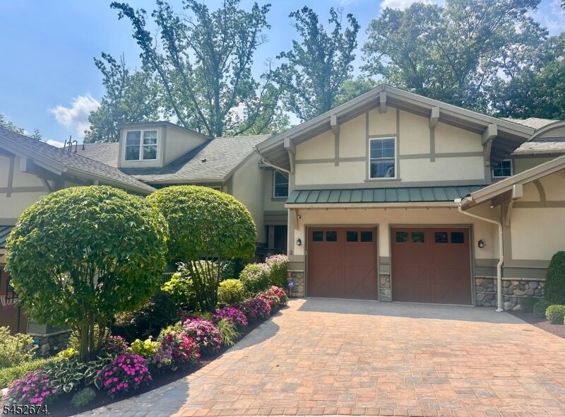 Property Photo:  2 Park Pl  NJ 07046 