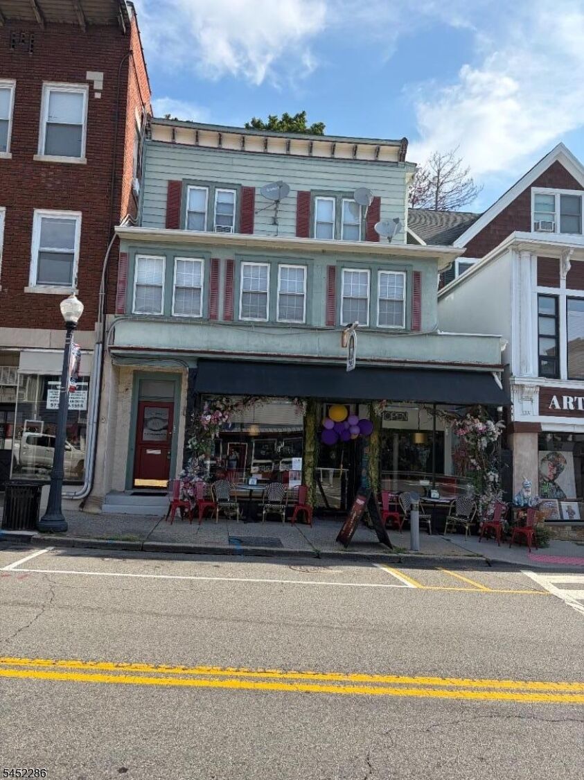 Property Photo: 813 Main St 1 NJ 07005