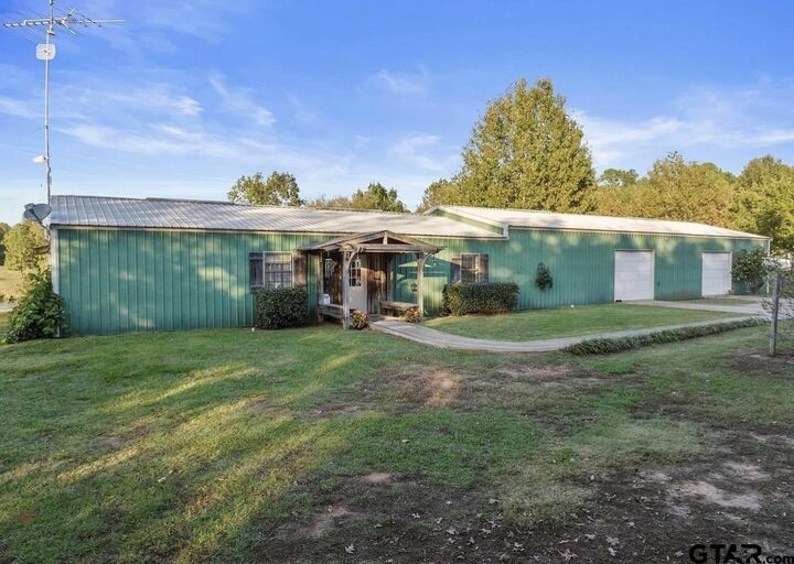 Property Photo: 583 County Road 3324 TX 75571