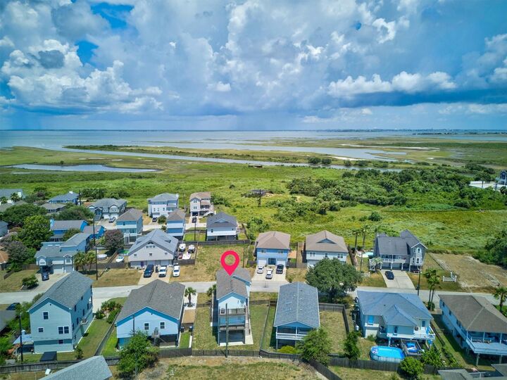Property Photo:  12835 E Conquistador Drive  TX 77554 