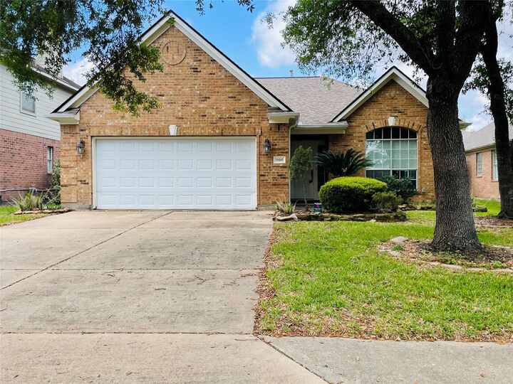 Property Photo: 20910 Medallion Pointe Drive TX 77450