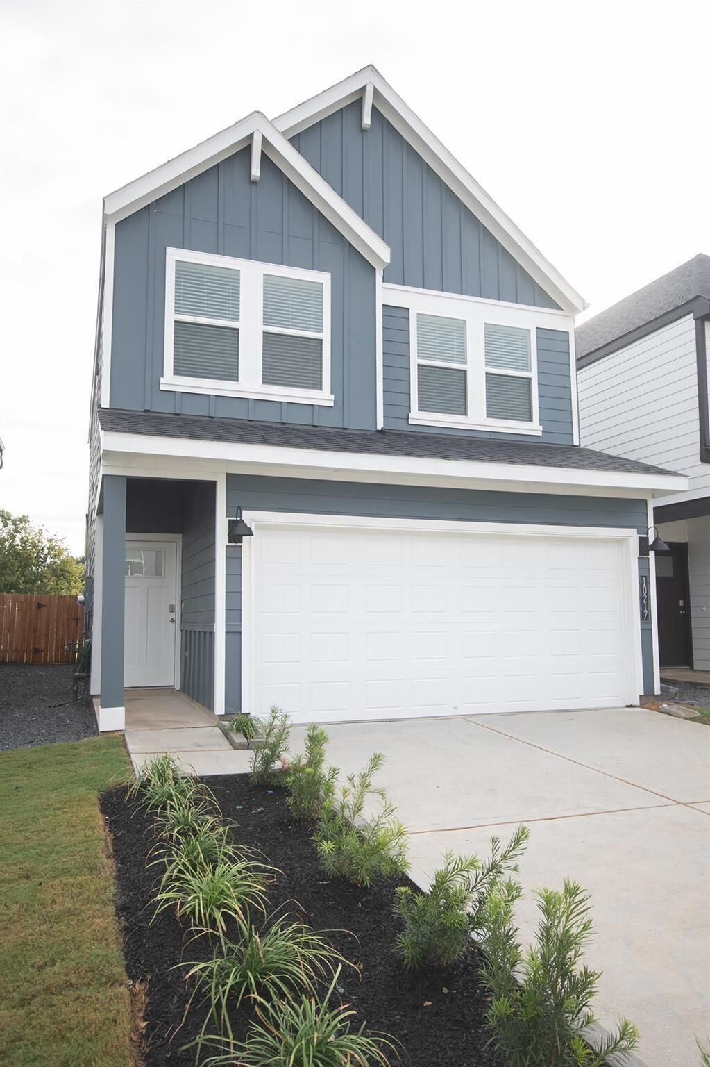 Property Photo:  10217 Berkeley Springs Trail  TX 77051 