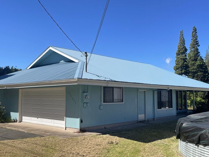 Property Photo:  99-7808 Kanawao Pl  HI 96718 