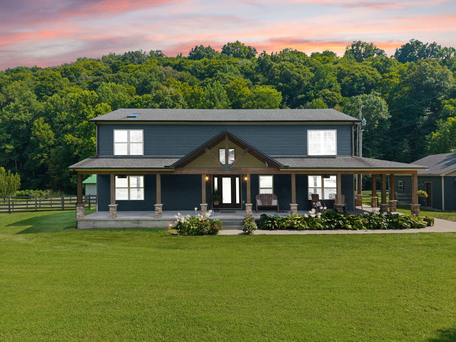 Property Photo:  6098 N Wilderness Road  KY 40456 