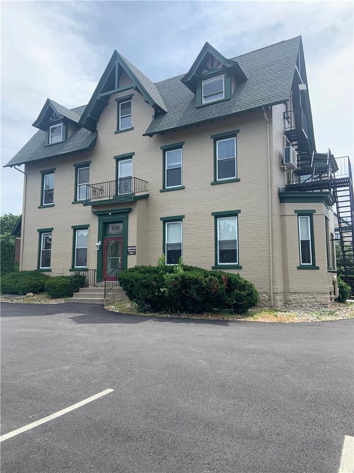 Property Photo:  618 Delaware Avenue 1  PA 18015 