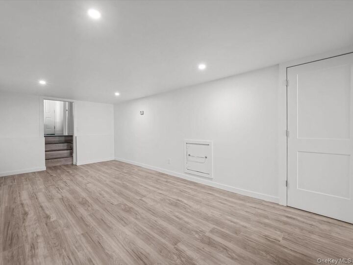 Property Photo: 14 Lois Lane NY 11735