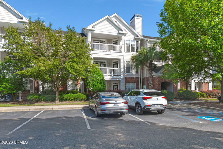 Property Photo:  45 Sycamore Avenue 1116  SC 29407 