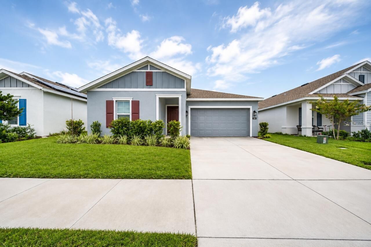 Property Photo:  688 Sand Pine Ln  FL 33844 