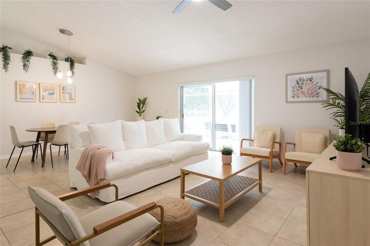 Property Photo: 1085 Indian Ridge Trl E FL 34747