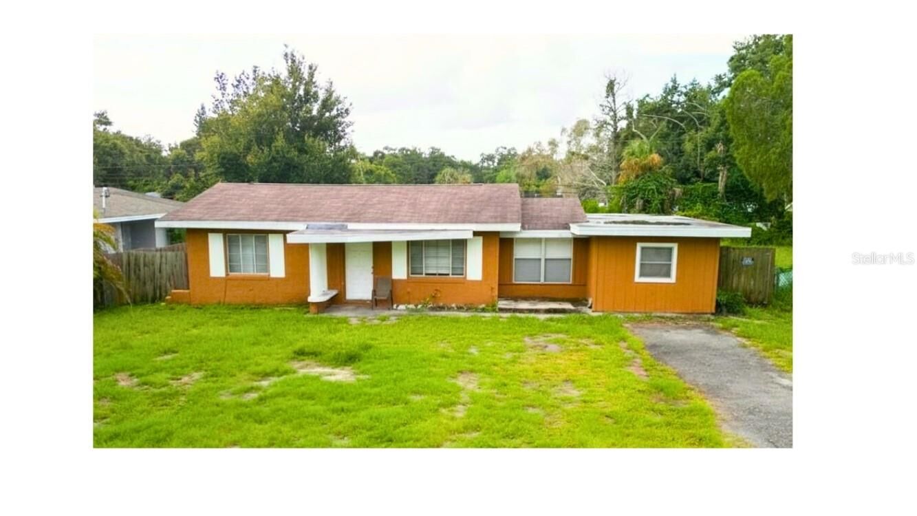 Property Photo:  1329 Woodbine Street  FL 33755 