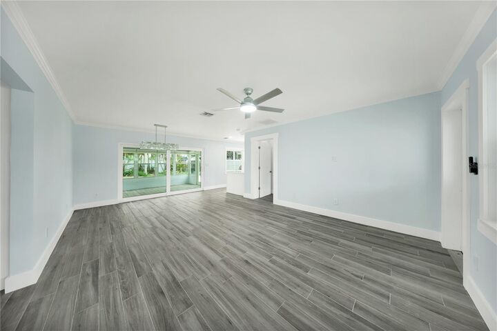 Property Photo: 59 Kipling Plaza FL 33767