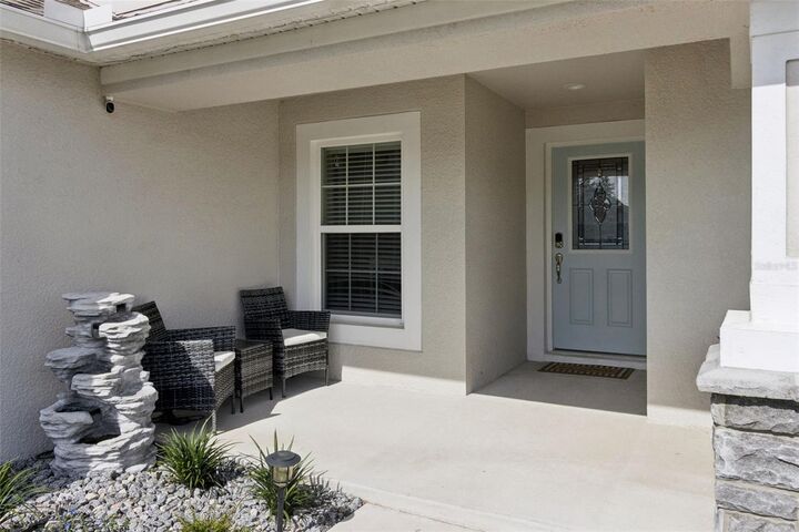 Property Photo:  925 Lochland Loop  FL 33830 