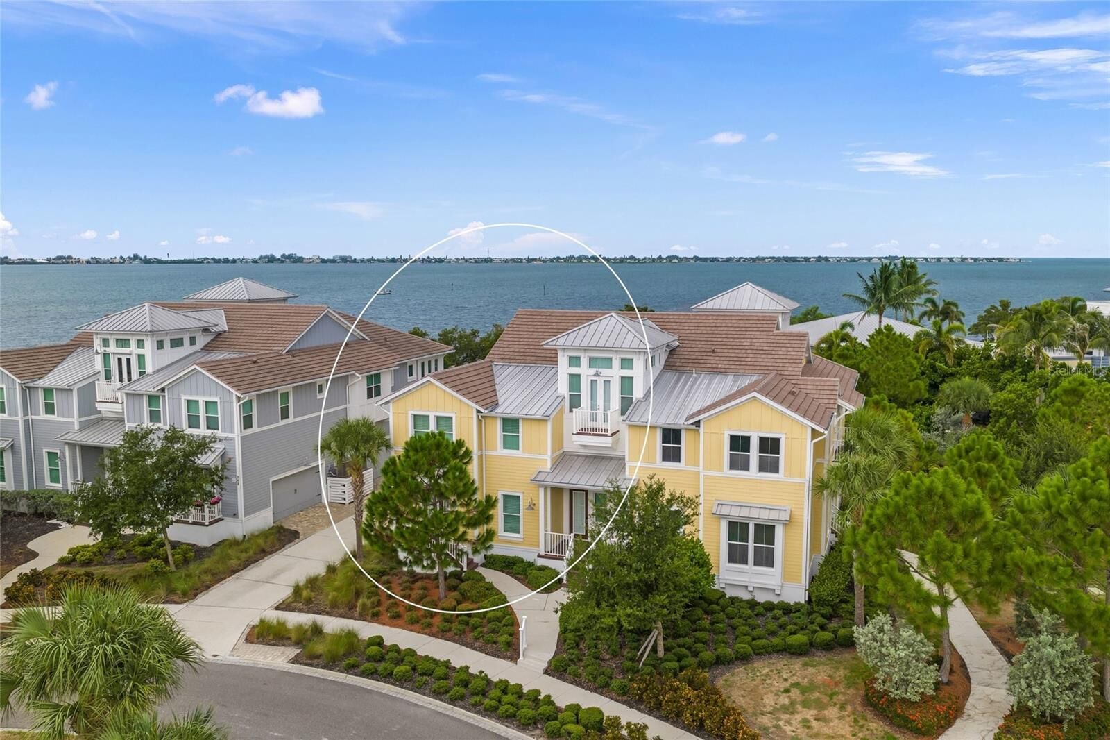 Property Photo: 264 Saint Lucia Drive 201 FL 34209