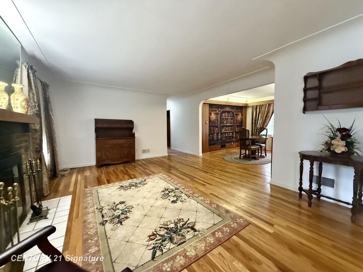 Property Photo:  2116 Barnard Street  MI 48602 