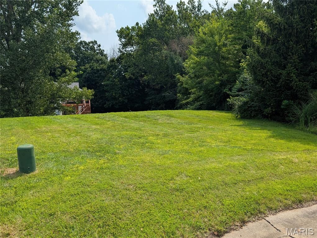 Property Photo:  120 Waterfall Court  IL 62034 
