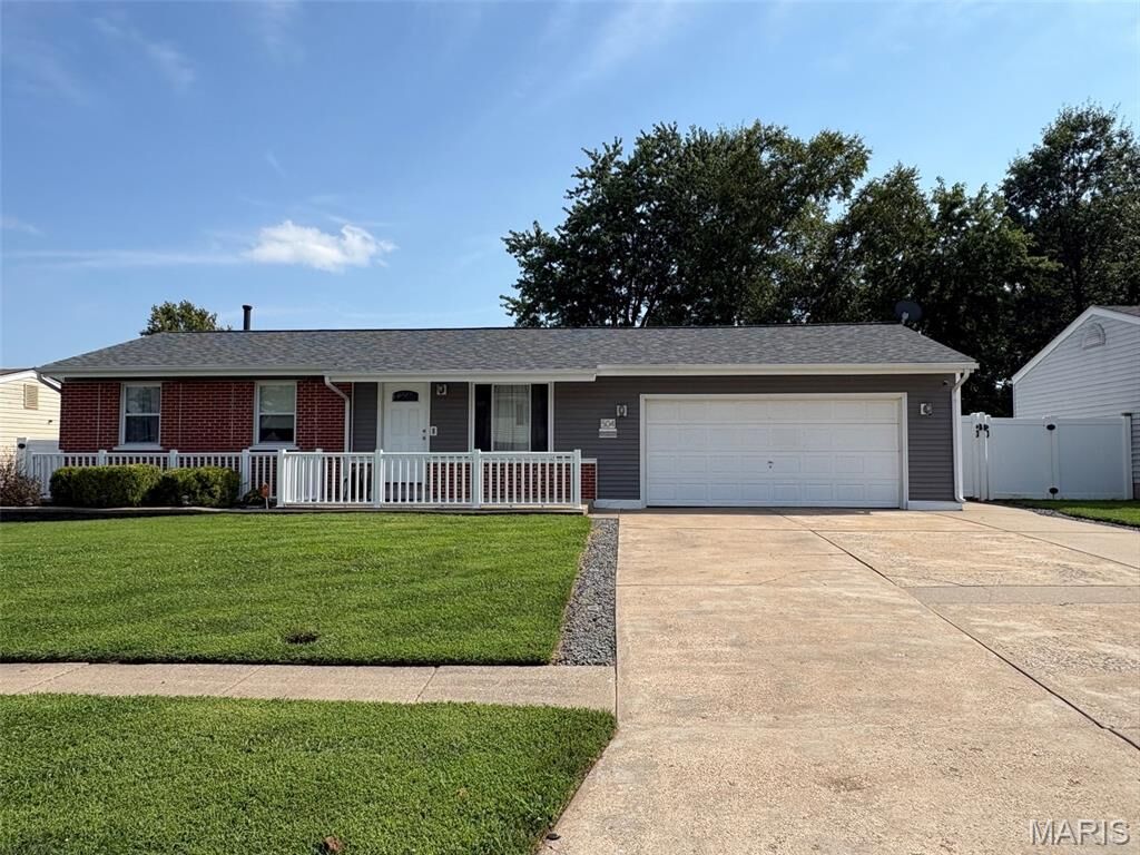 Property Photo: 504 Briscoe Avenue MO 63366