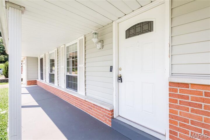 Property Photo: 1223 Cedar Ridge Drive MO 63146