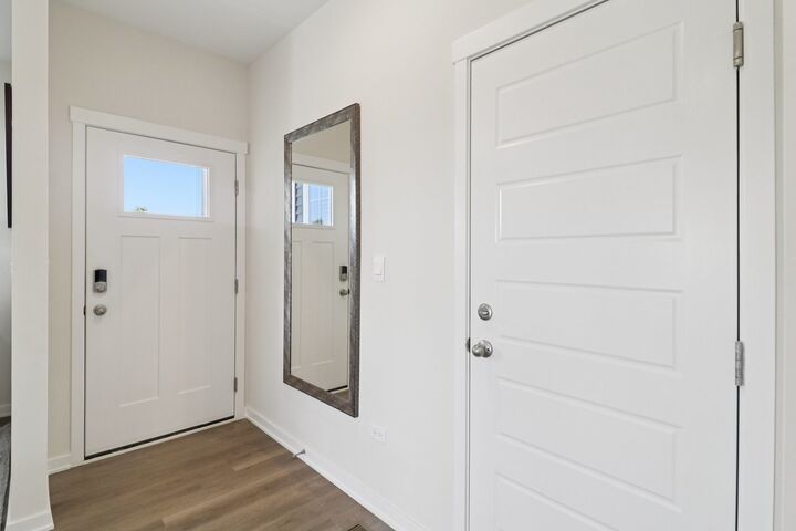 Property Photo:  1704 Baler Avenue  IL 60503 
