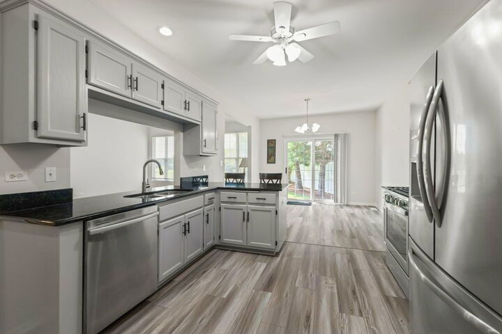 Property Photo: 19230 Tramore Lane IL 60448