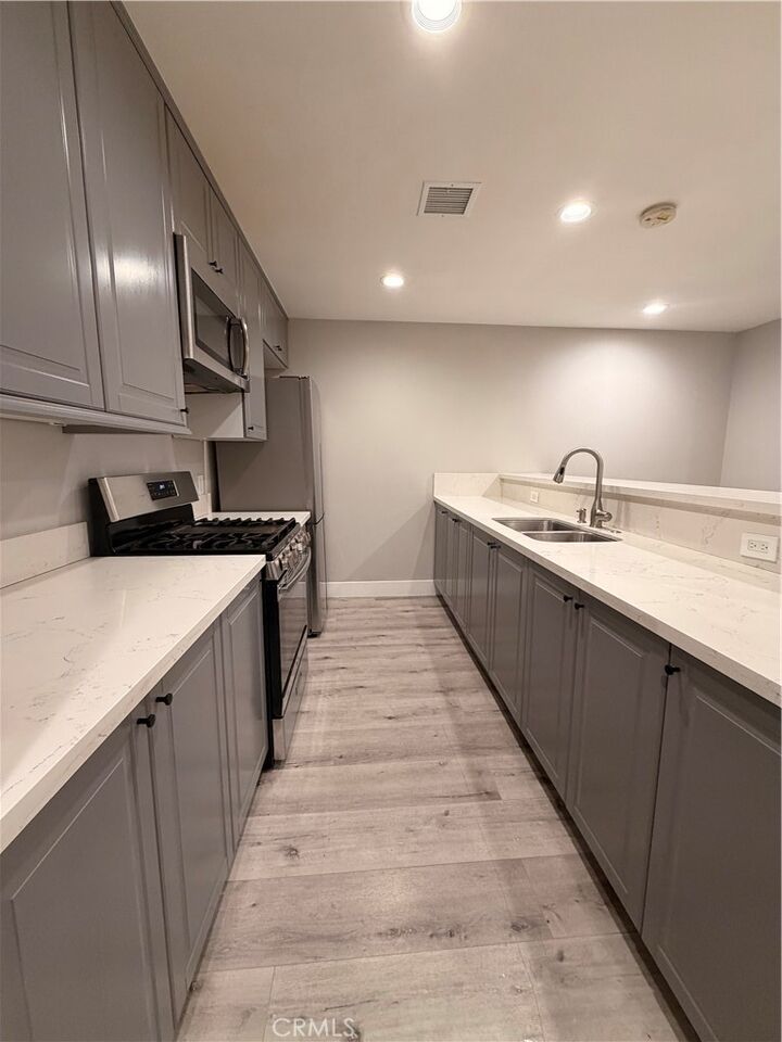 Property Photo: 13318 Del Sur Street CA 91340