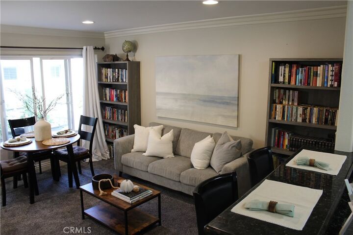Property Photo: 1720 Newport Avenue 5 CA 90804