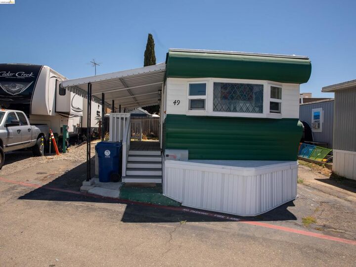 Property Photo:  3875 Castro Valley Blvd  CA 94546 