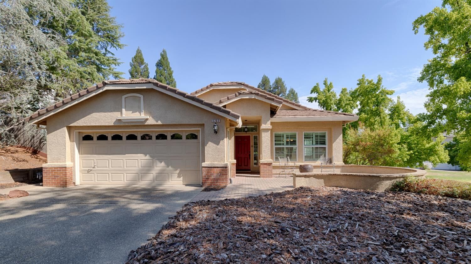 Property Photo: 5202 Equestrian Court CA 95677