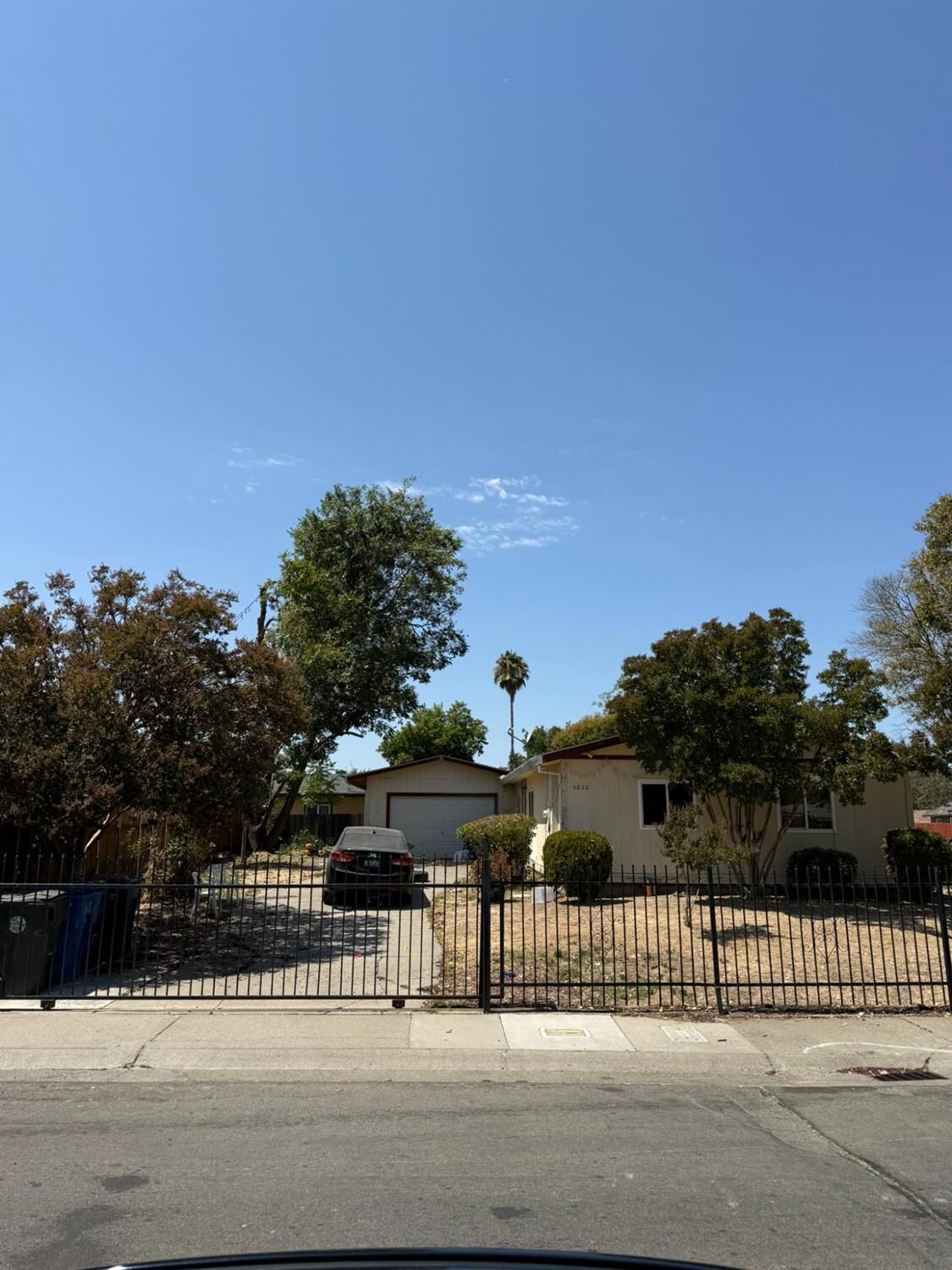 Property Photo:  6820 Carnation  CA 95822 