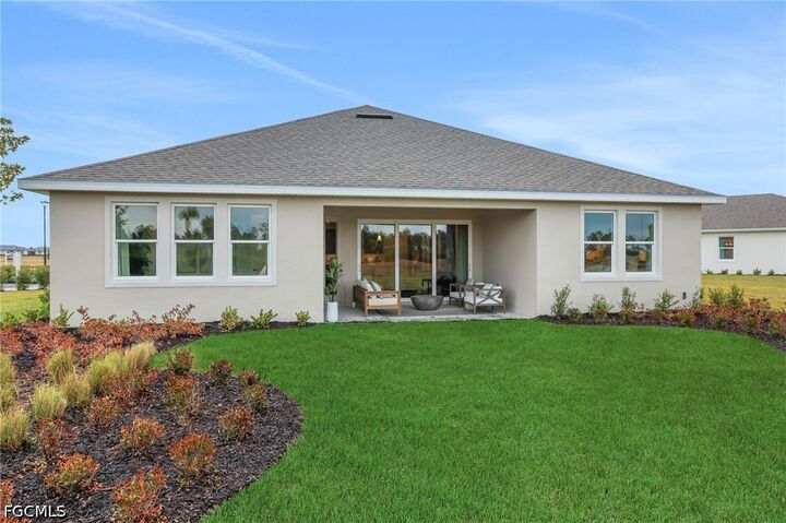Property Photo: 17297 Cottontail Circle FL 33982