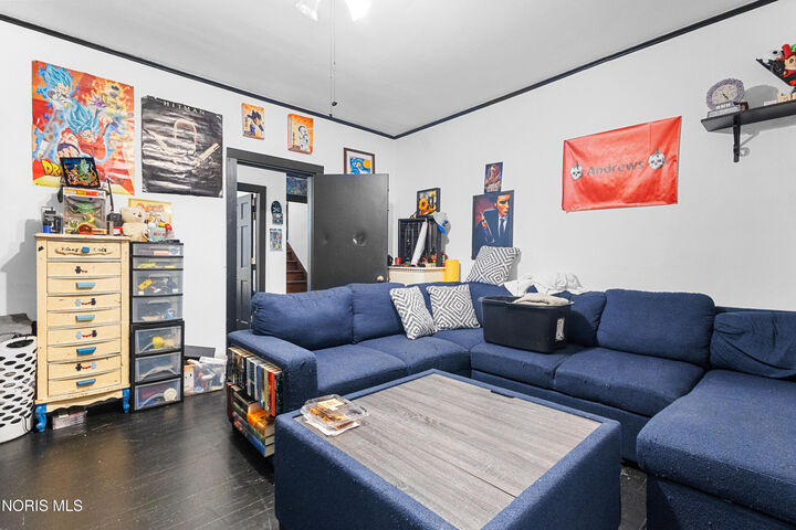 Property Photo: 1103 Navarre Avenue OH 43605