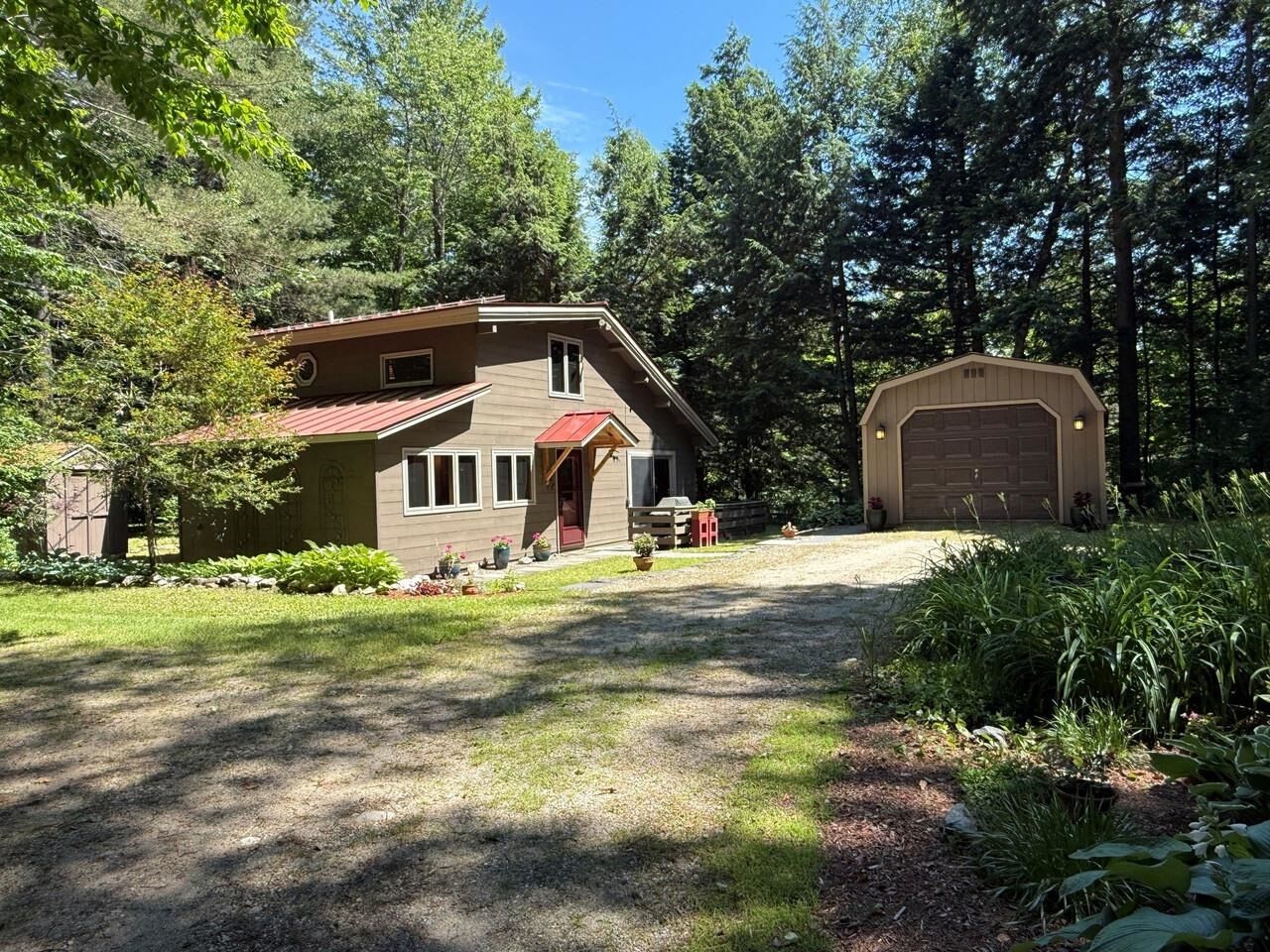 Property Photo:  126 Upper Pines Road  VT 05674 