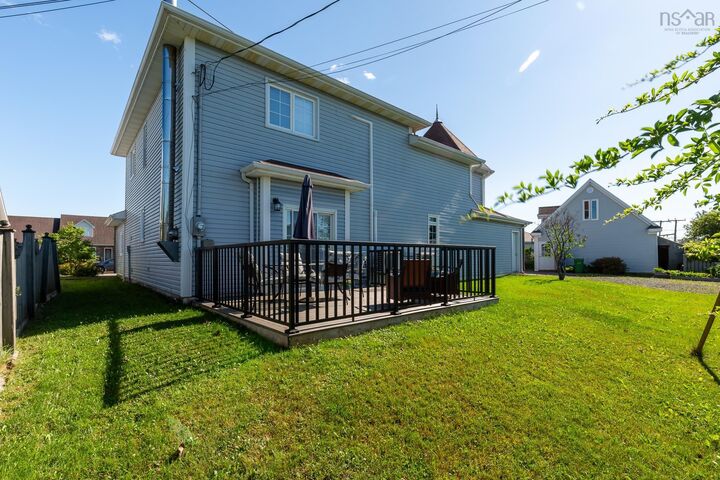 Property Photo: 12 Waye Court NS B9A 3B5