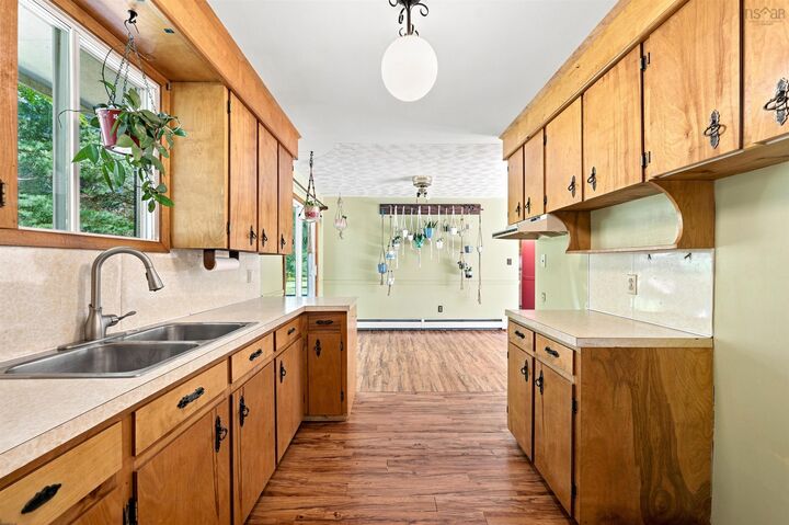 Property Photo: 1587 Annette Street NS B4R 1A7